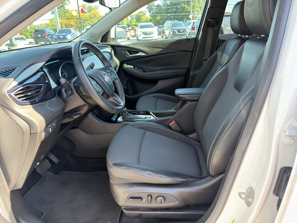Used 2022 Buick Encore GX Select FWD image 21