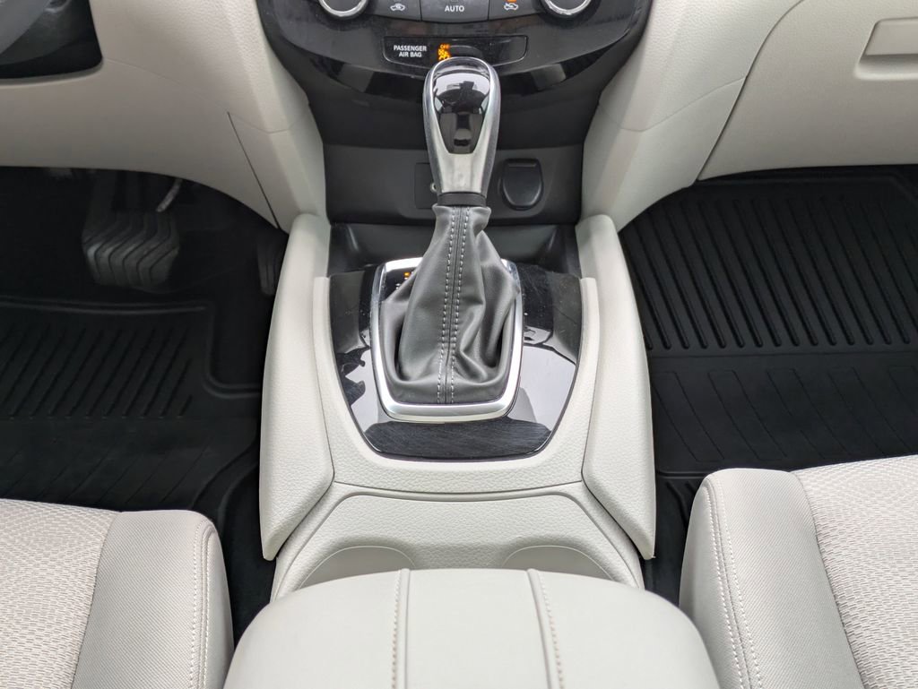 Used 2019 Nissan Rogue Sport SV image 20