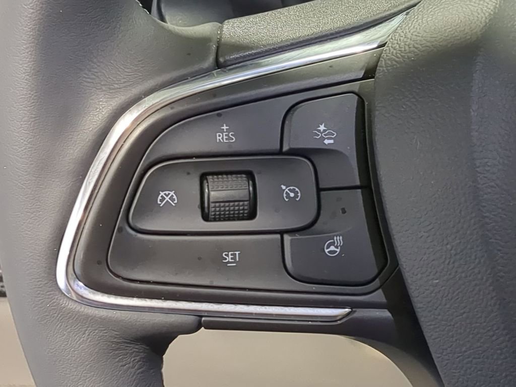 Used 2023 Buick Envision Avenir image 23