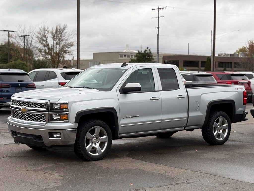 Used 2015 Chevrolet Silverado 1500 LT w/ LT Convenience Package AWD/4WD image 30