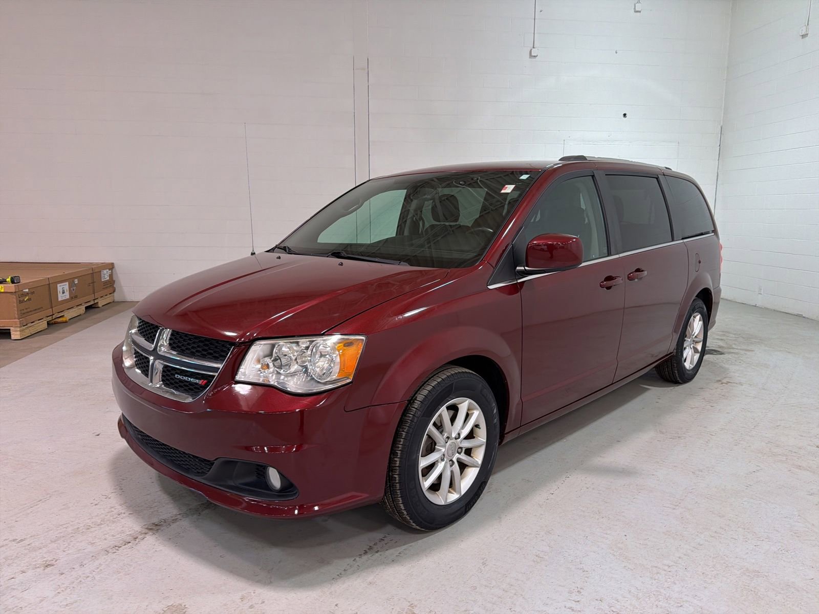 Used 2018 Dodge Grand Caravan SXT image 7