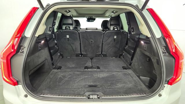 Used 2018 Volvo XC90 T6 Momentum w/ Convenience Package AWD/4WD image 40