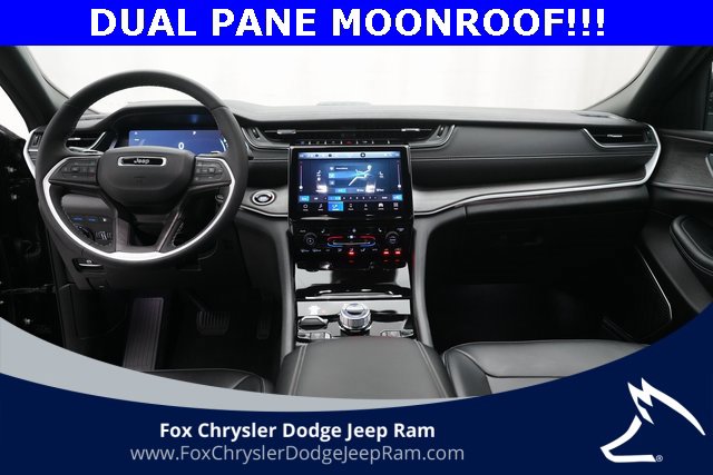 Used 2025 Jeep Grand Cherokee Limited 4xe image 5