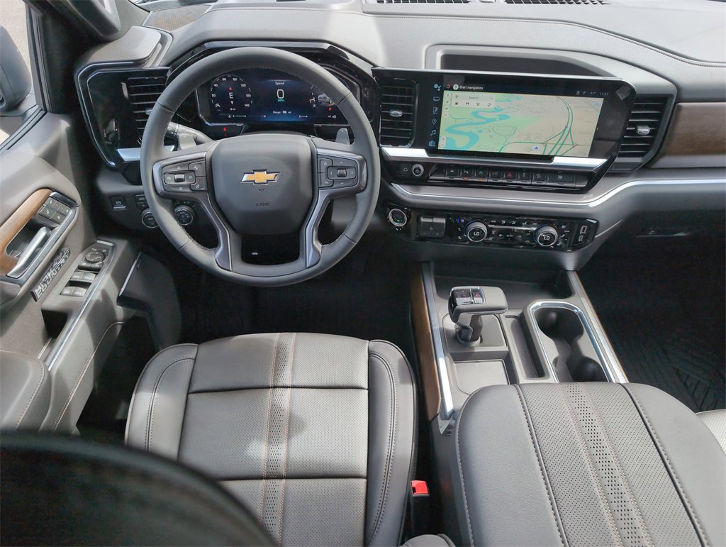 New 2026 Chevrolet Silverado 1500 High Country w/ LPO, Dark Essentials Package image 26