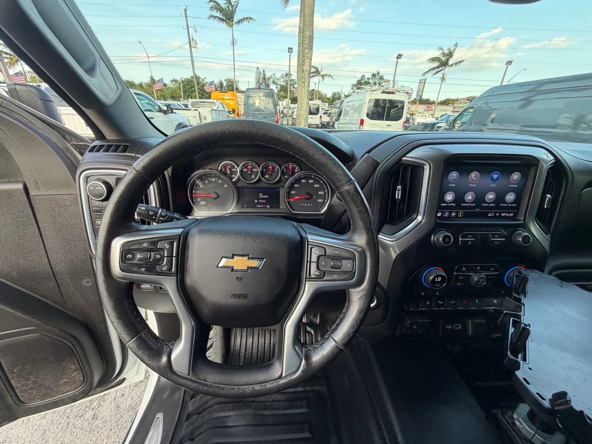 Used 2023 Chevrolet Silverado 2500 4x4 Crew Cab LT w/ Convenience Package image 12