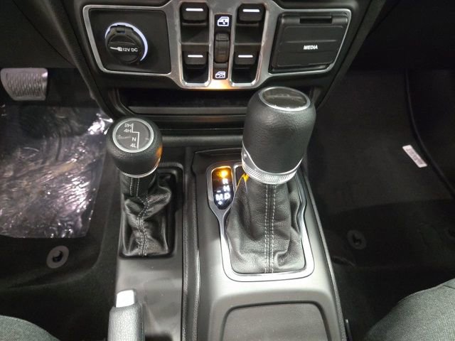 New 2026 Jeep Gladiator Sport image 16