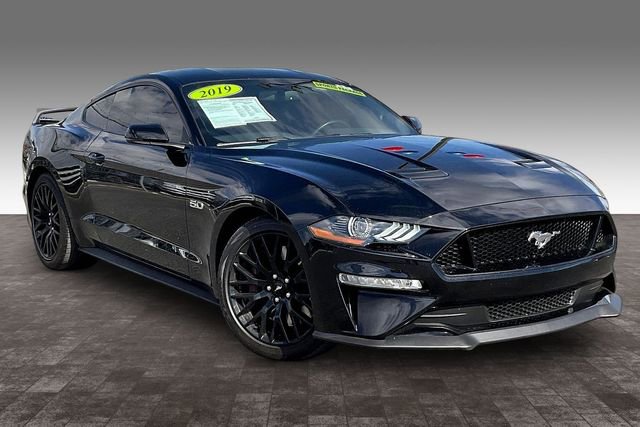 Used 2019 Ford Mustang GT Premium w/ GT Performance Package image 11