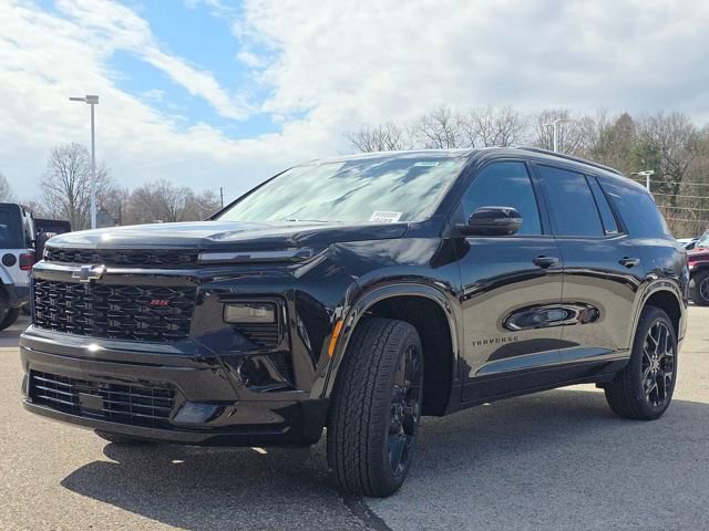 New 2026 Chevrolet Traverse RS w/ LPO, Floor Liner Package image 13
