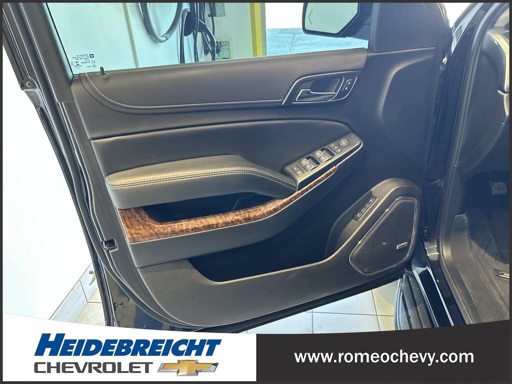 Used 2020 Chevrolet Tahoe Premier AWD/4WD image 10