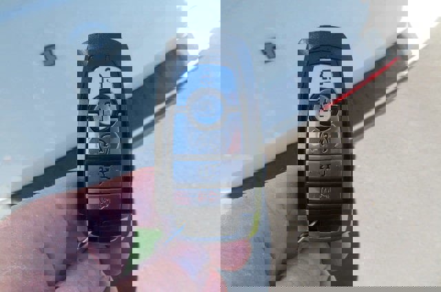 Certified 2021 Ford Explorer XLT w/ Equipment Group 202A image 9