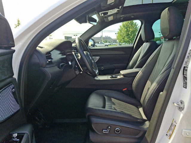 Certified 2024 Maserati Grecale Modena AWD/4WD image 29