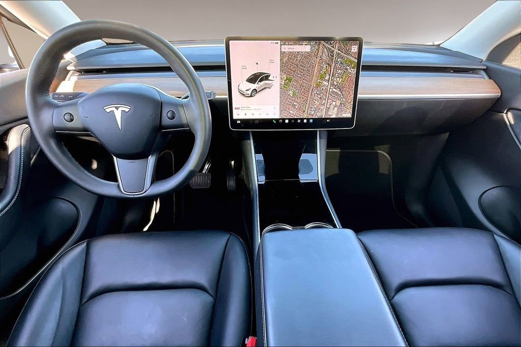 Used 2021 Tesla Model Y Long Range image 7