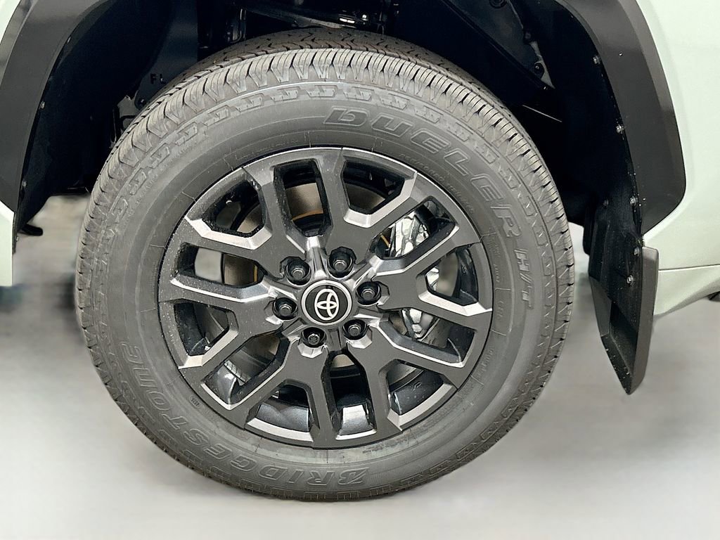 New 2026 Toyota Tundra Platinum image 8