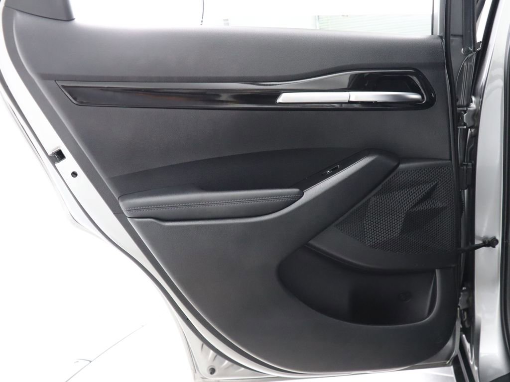 Used 2023 Kia Seltos S image 33
