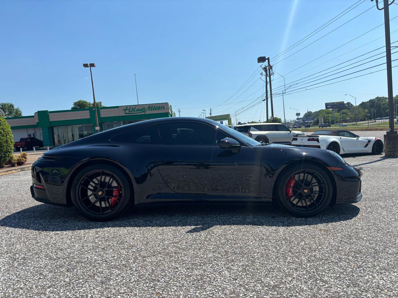 Used 2025 Porsche 911 Carrera 4 GTS image 10