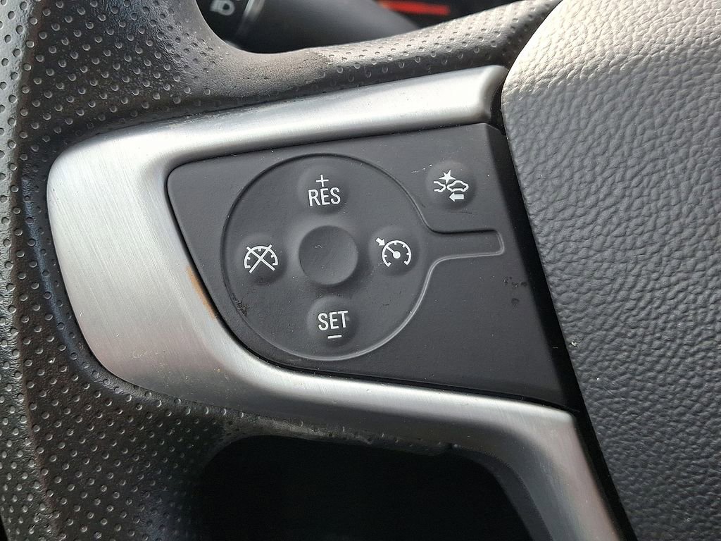 Used 2023 GMC Acadia SLE image 21