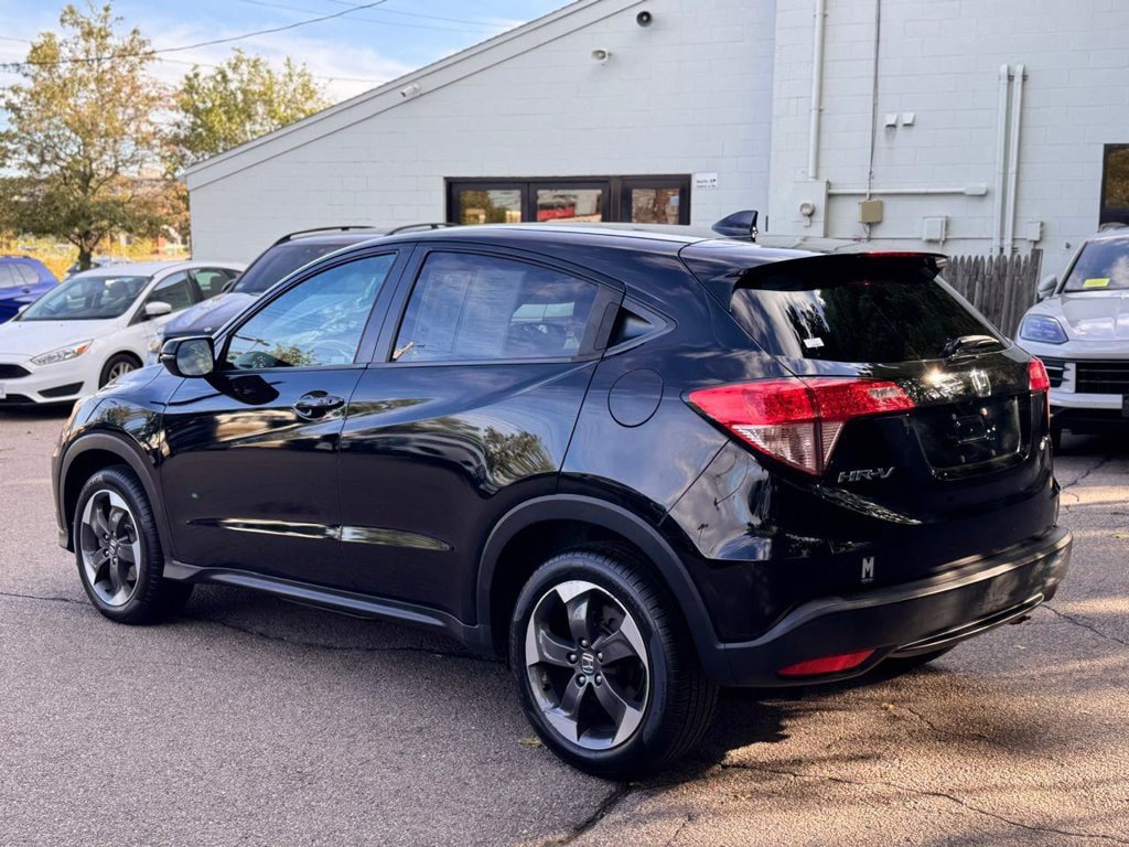 Used 2018 Honda HR-V EX image 4