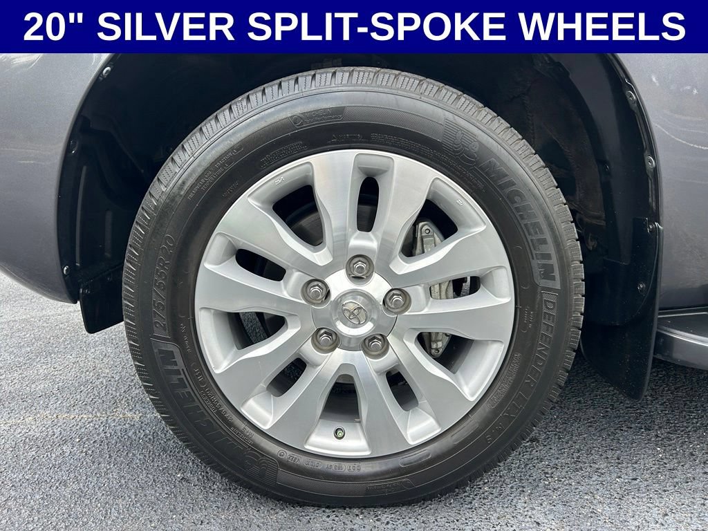 Used 2022 Toyota Sequoia Platinum AWD/4WD image 12
