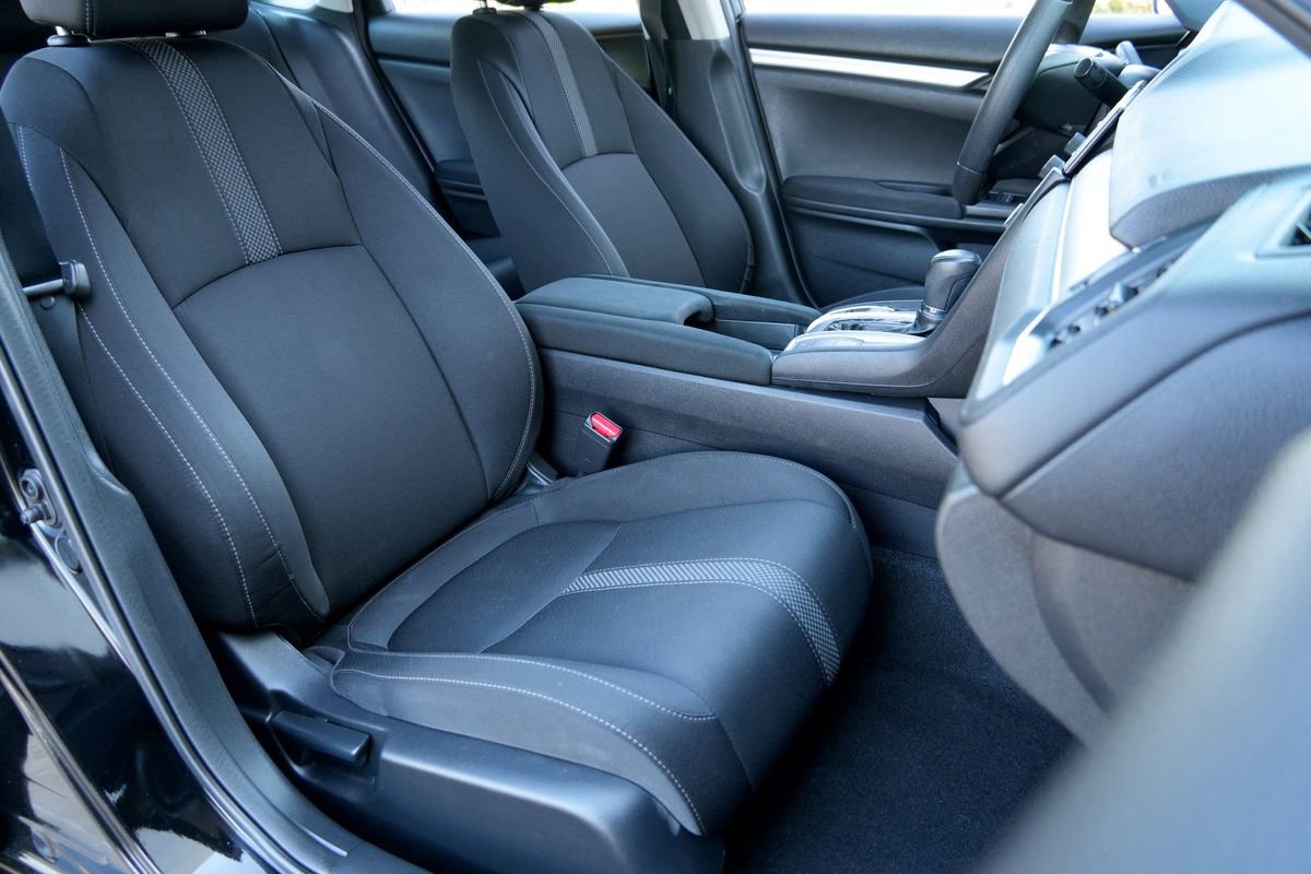 Used 2019 Honda Civic LX image 8