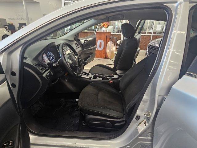 Used 2019 Nissan Sentra S image 31