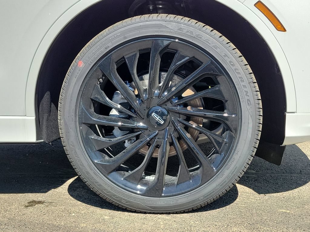 New 2026 Lincoln Aviator Reserve AWD/4WD image 9