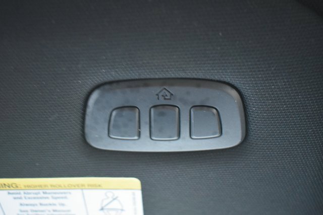 Used 2022 Ford F150 Lariat w/ Equipment Group 502A High image 40