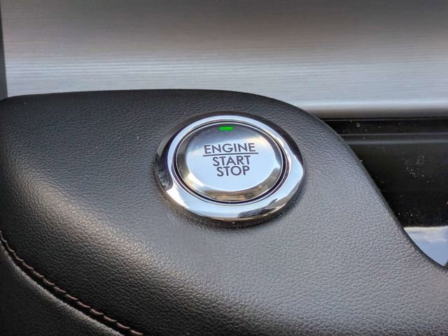 Used 2023 Lincoln Aviator 2WD image 29