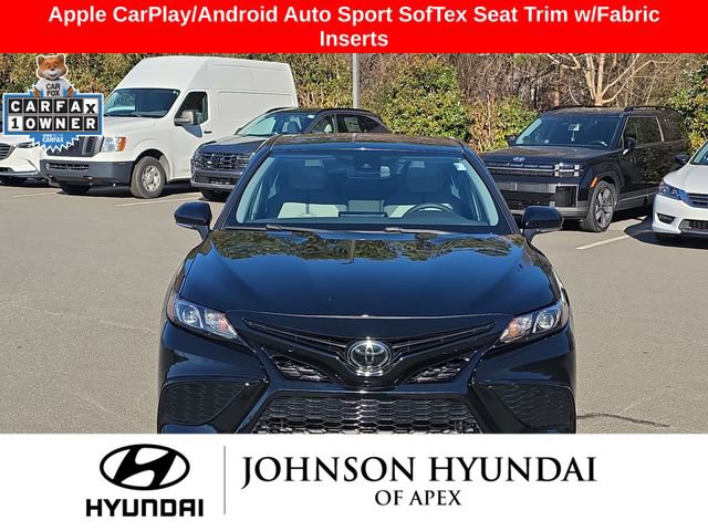Used 2023 Toyota Camry SE image 11