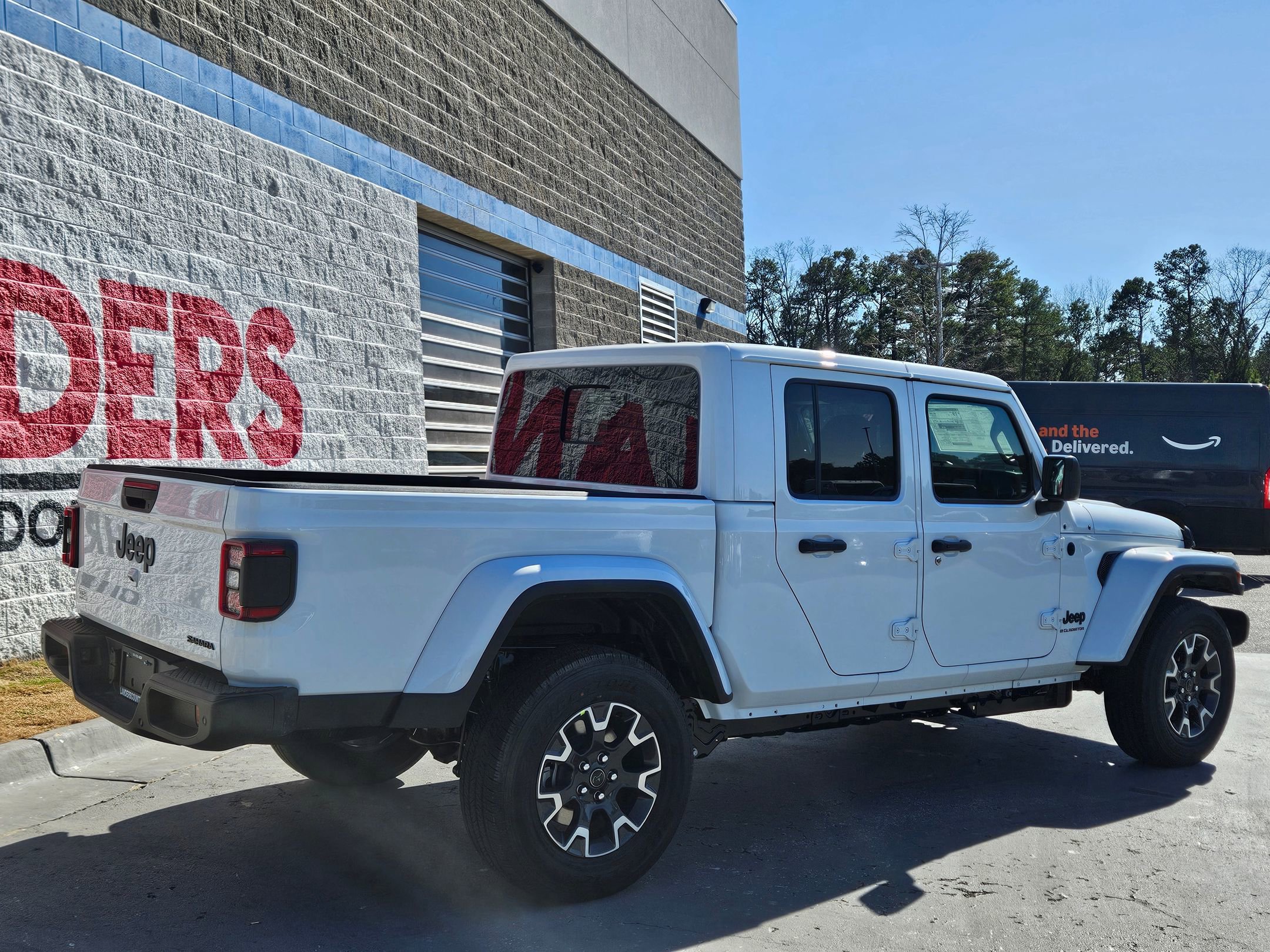 New 2026 Jeep Gladiator Sport image 7