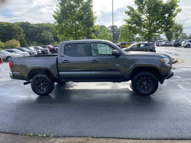 Used 2021 Toyota Tacoma SR5 RWD image 2