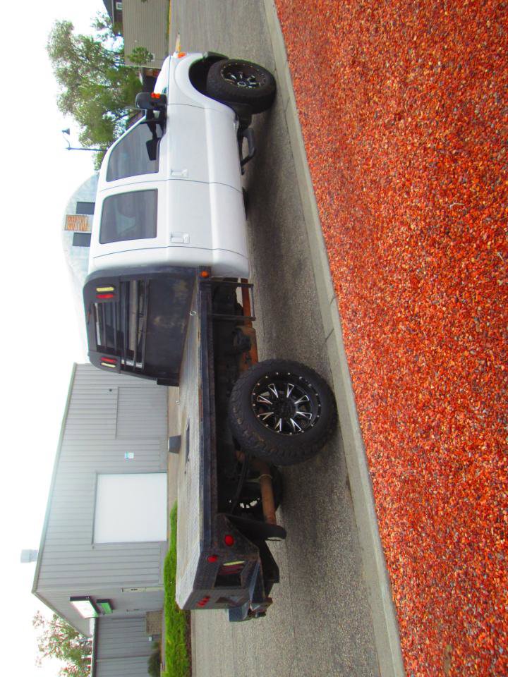 Used 2014 Ford F350 XLT w/ FX4 4x4 Off Road Package image 2