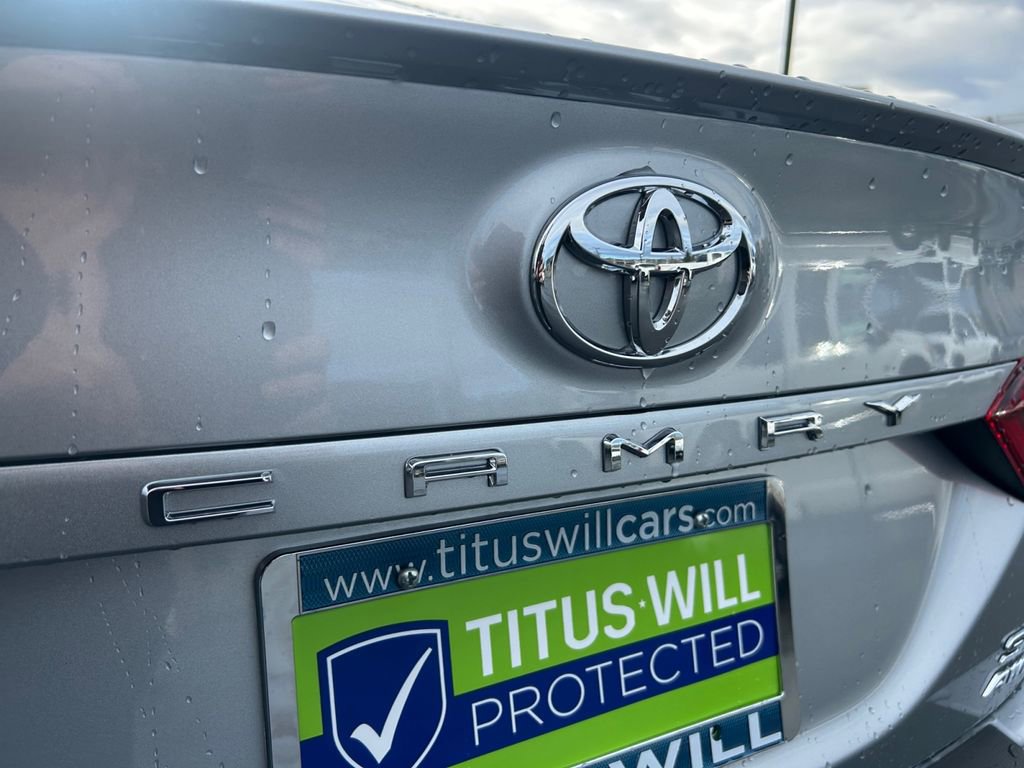 Used 2024 Toyota Camry SE w/ Cold Weather Package image 31