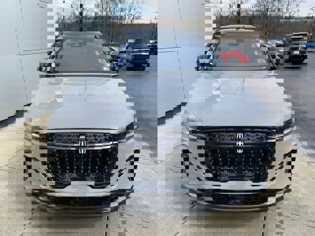 New 2026 Lincoln Nautilus Reserve AWD/4WD image 16