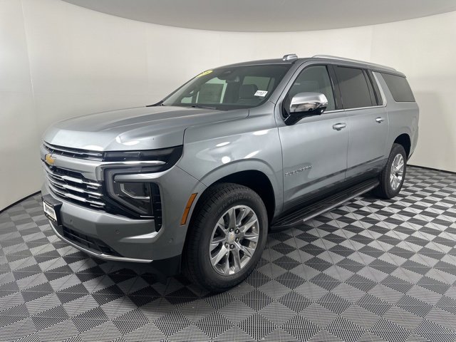 New 2026 Chevrolet Suburban Premier w/ Sun And Tow Package image 5