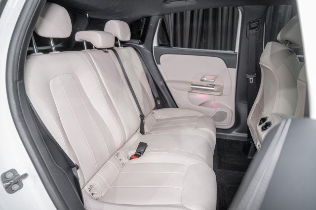 Certified 2025 Mercedes-Benz GLA 250 4MATIC image 13