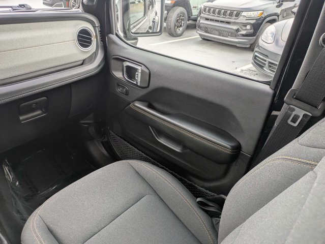 Certified 2026 Jeep Wrangler Unlimited Sahara AWD/4WD image 17