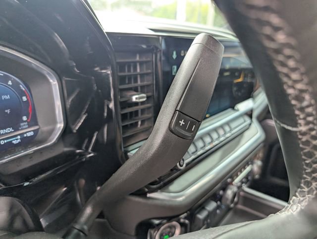 Used 2024 Chevrolet Silverado 3500 High Country w/ High Country Premium Package AWD/4WD image 23