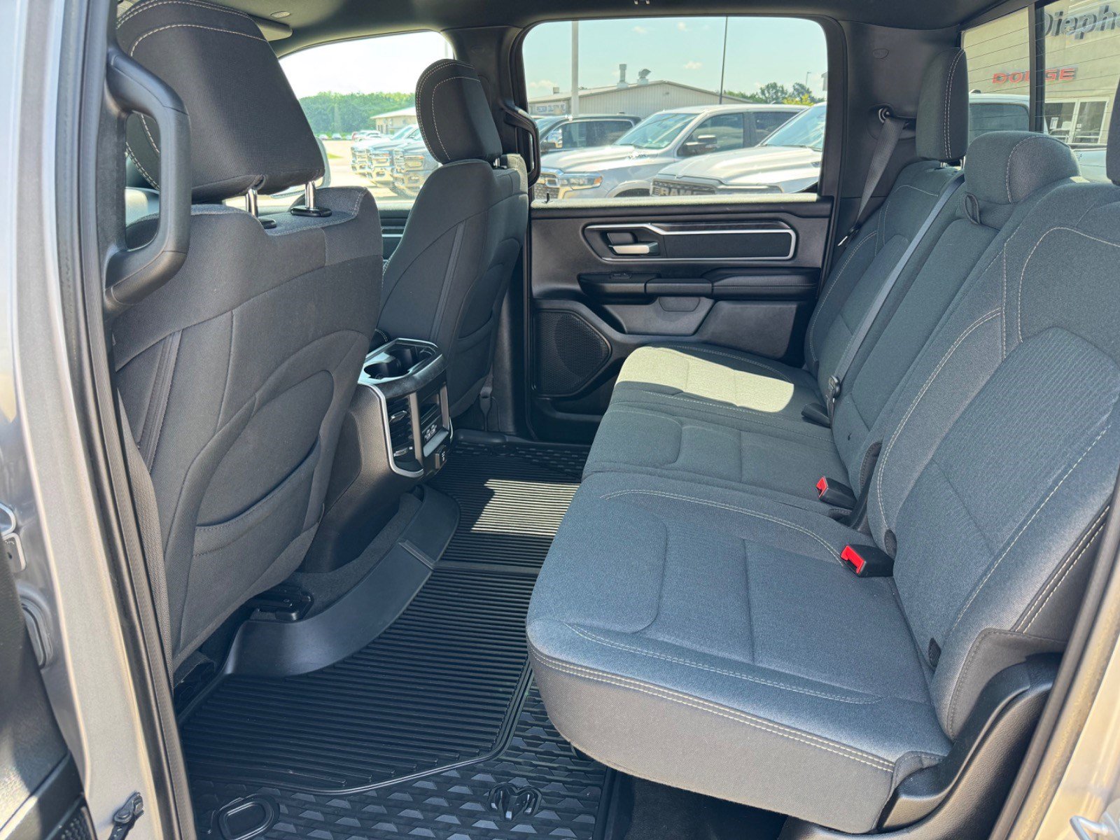 Used 2022 RAM 1500 Big Horn AWD/4WD image 22