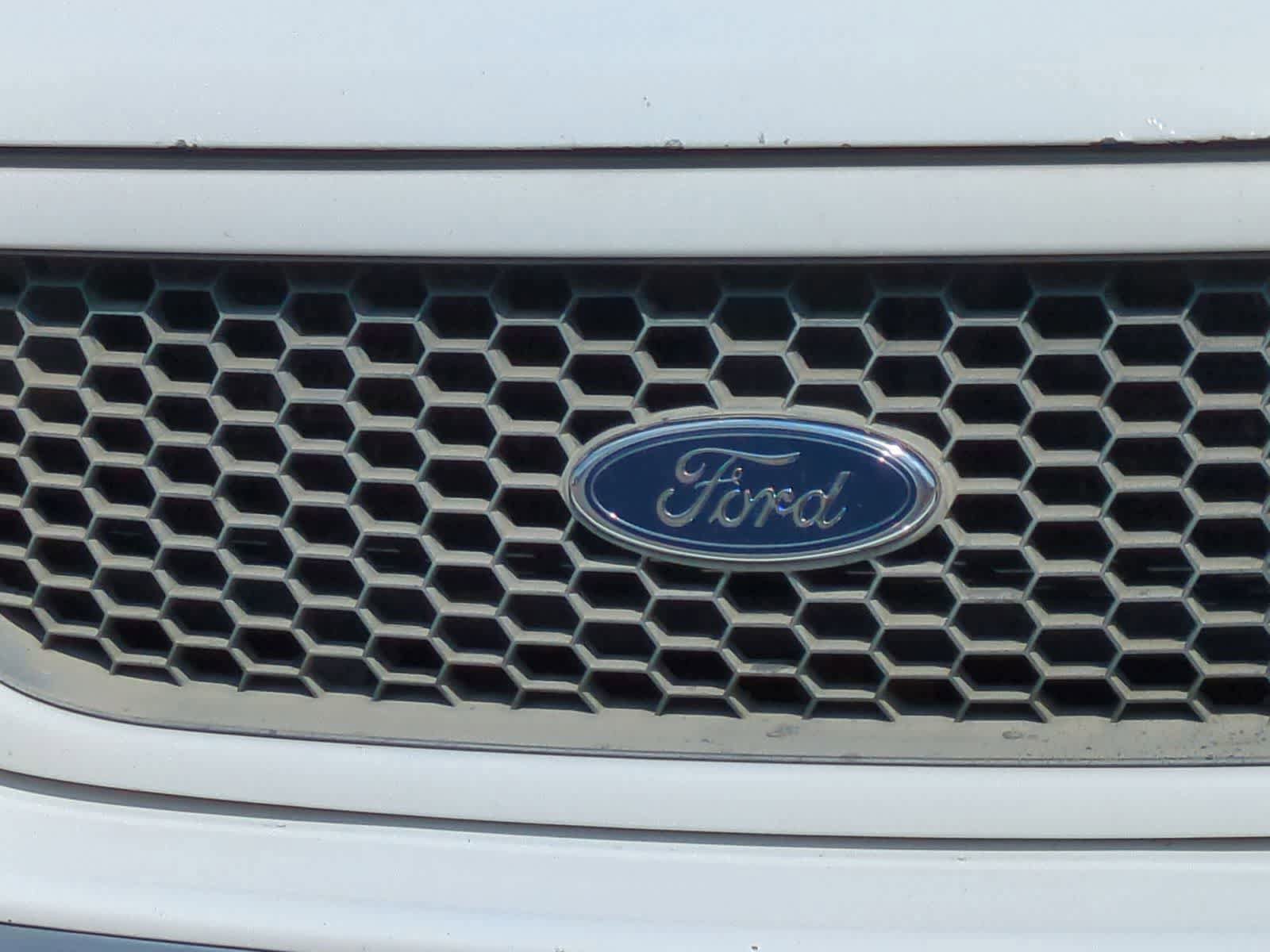 Used 2001 Ford F150 Lariat AWD/4WD image 12