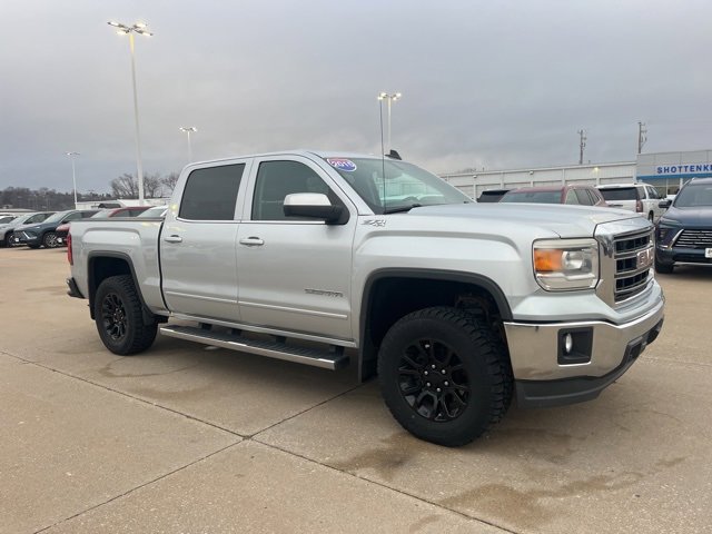 Used 2015 GMC Sierra 1500 SLE w/ SLE Value Package
