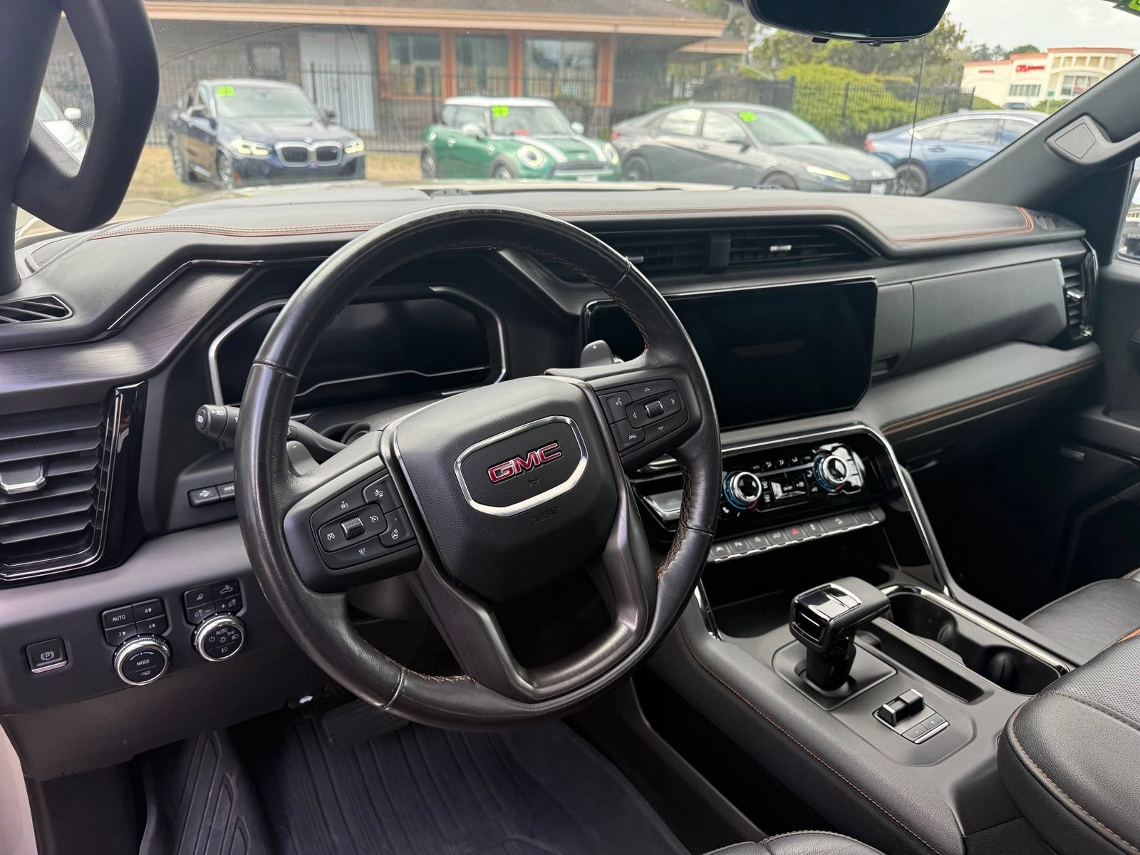 Used 2023 GMC Sierra 1500 AT4 w/ Technology Package AWD/4WD image 15