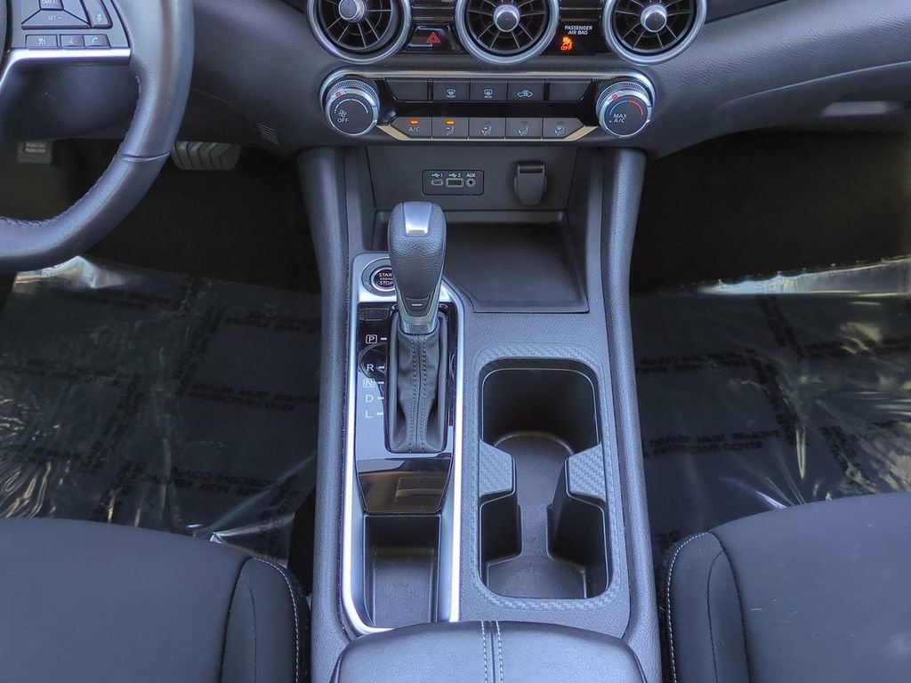 Certified 2022 Nissan Sentra SV w/ Trunk Package image 18