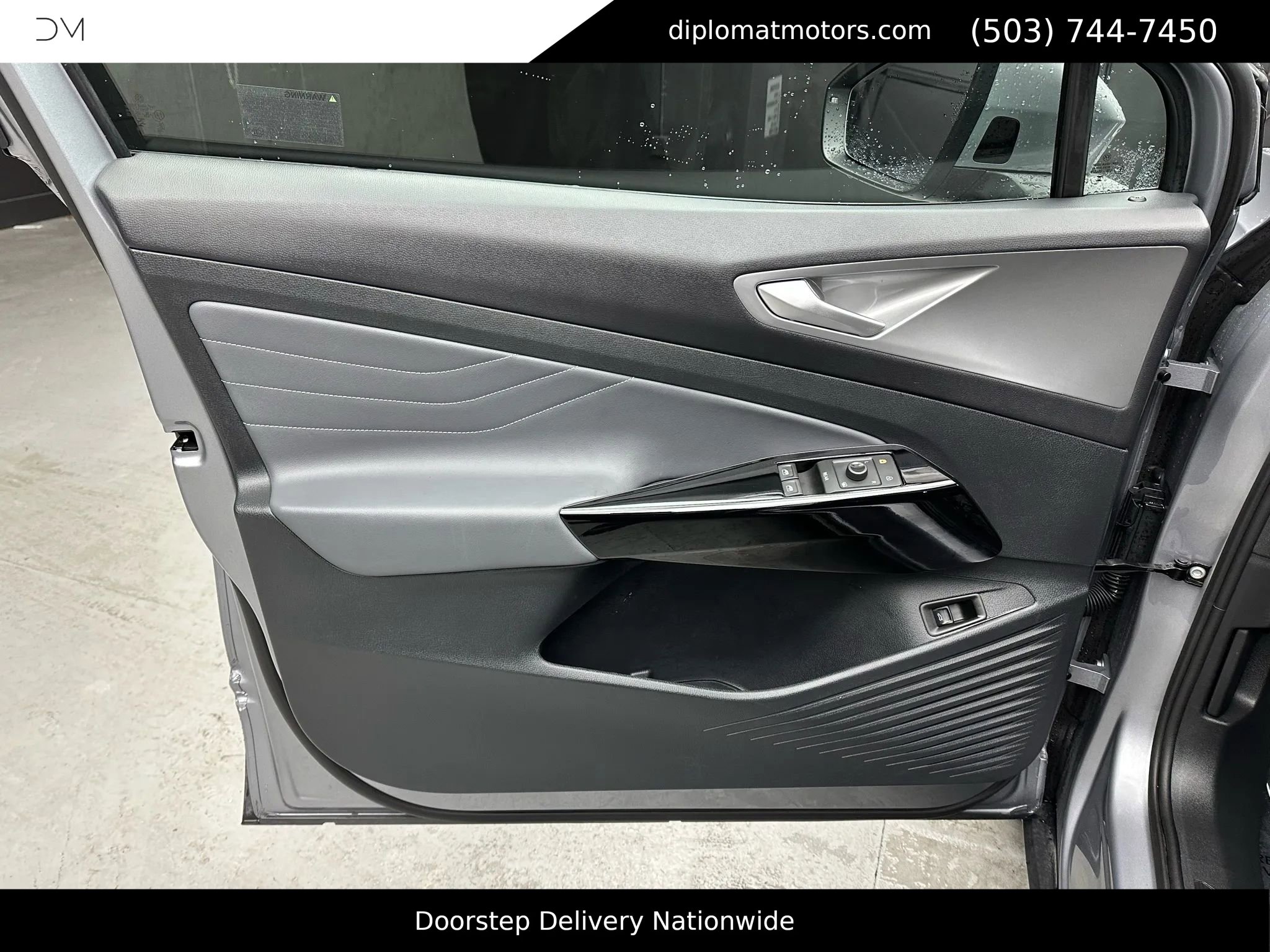 Used 2024 Volkswagen ID.4 Pro S image 25