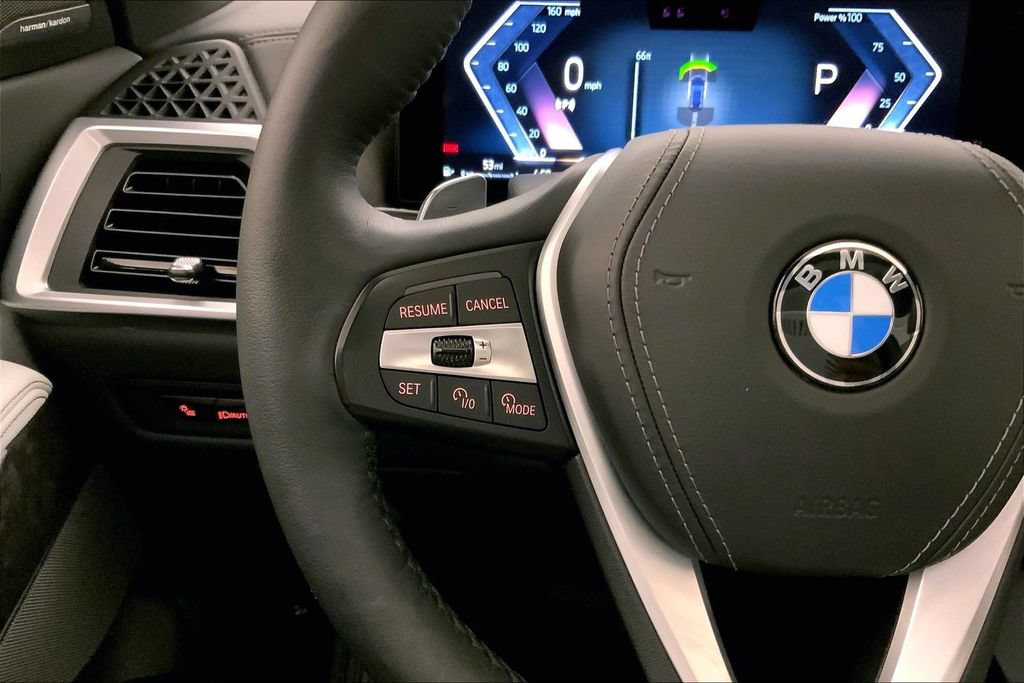 Used 2024 BMW X5 xDrive40i AWD/4WD image 18