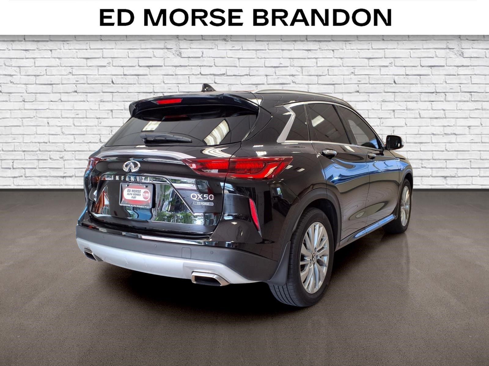 Used 2023 INFINITI QX50 Luxe w/ Cargo Package FWD image 5