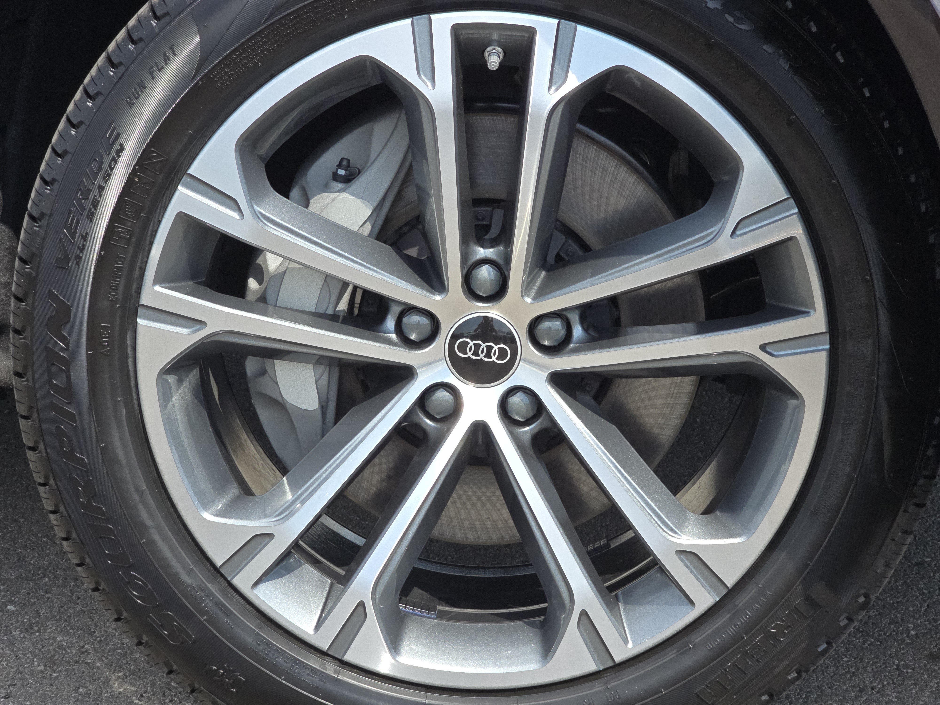 New 2026 Audi Q7 2.0T Premium Plus AWD/4WD image 15