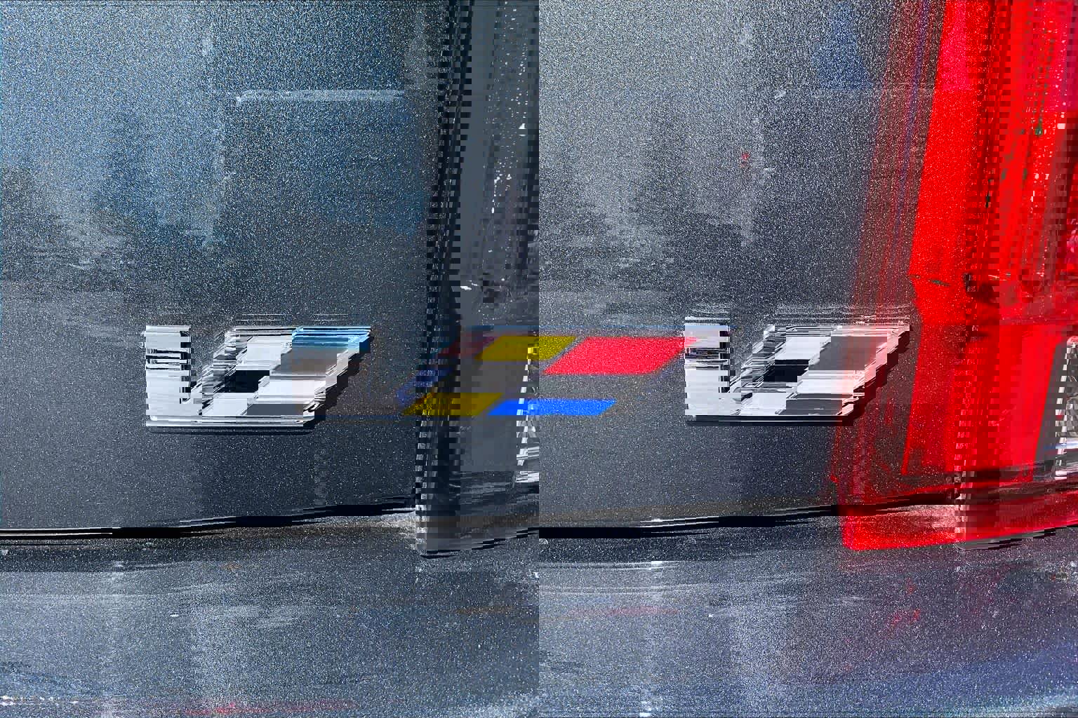 Used 2011 Cadillac CTS V w/ Wood Trim Package image 9