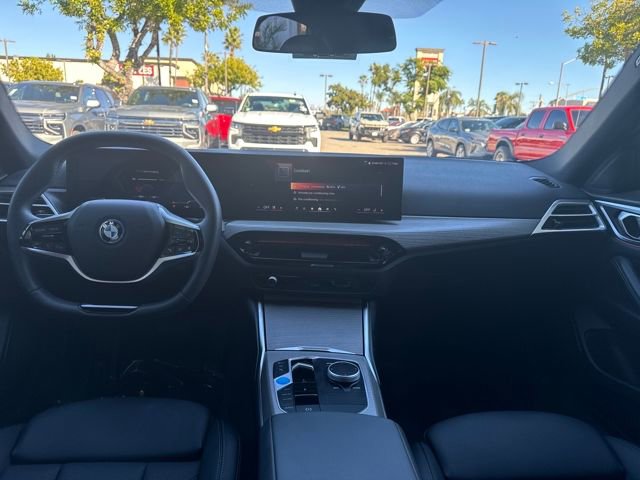 Used 2025 BMW i4 eDrive40 image 12