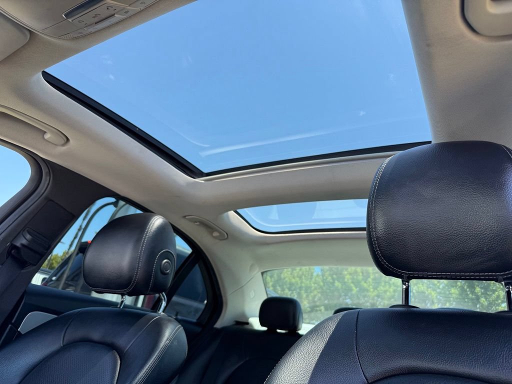 Certified 2016 Mercedes-Benz C 300 Sedan image 2