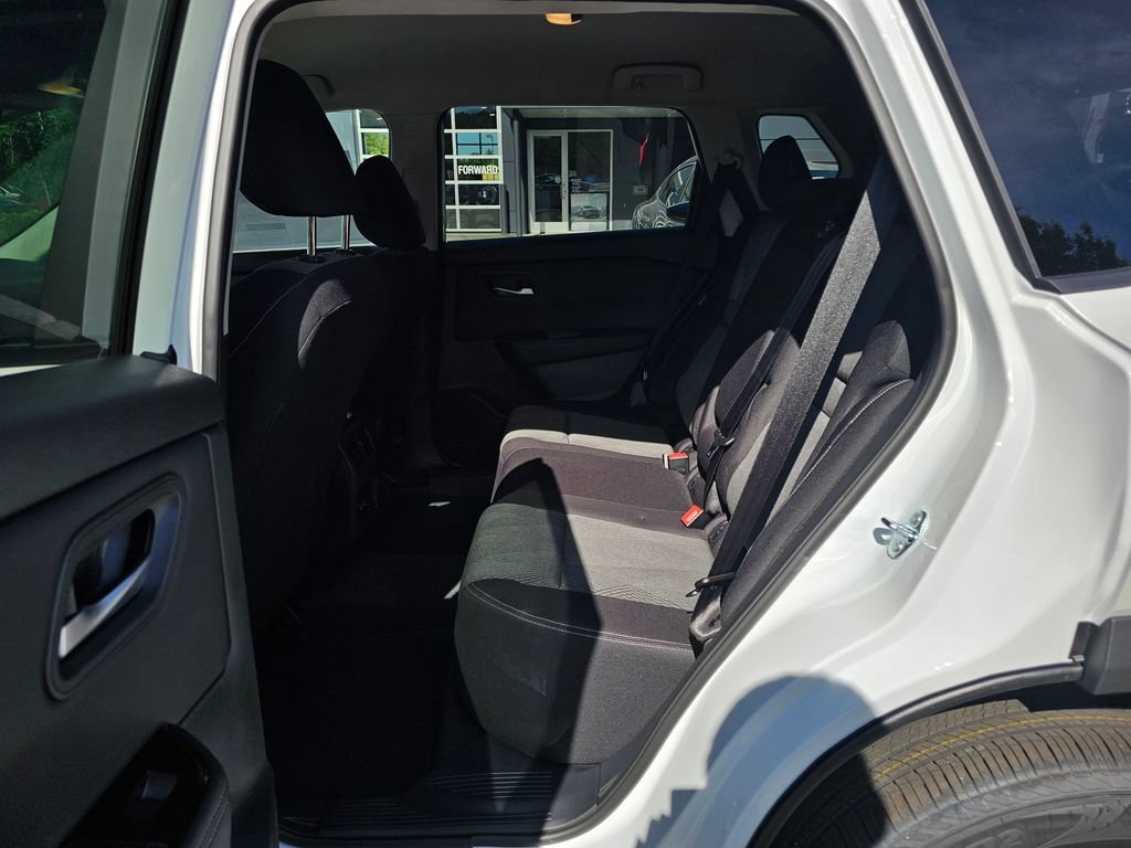 New 2026 Nissan Rogue SV AWD/4WD image 13
